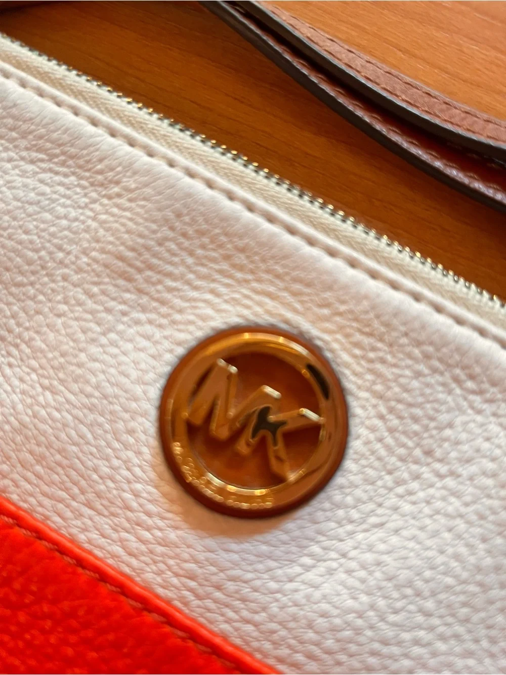 Michael Kors White and Red Pebbled Leather Wristlet Clutch